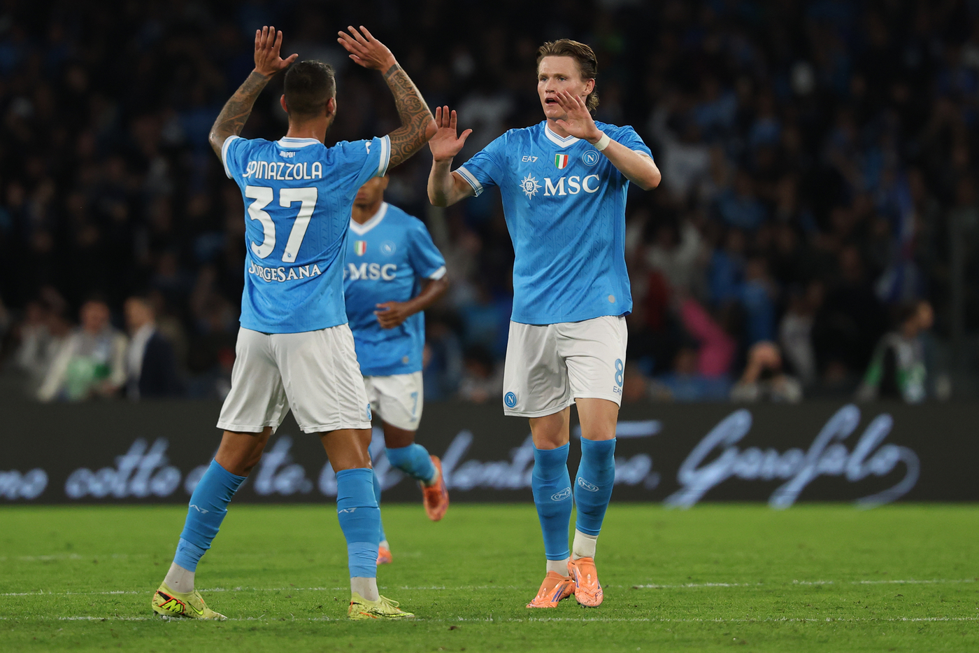 Scott McTominay e Leonardo Spinazzola Napoli-Inter Serie A 2025-26